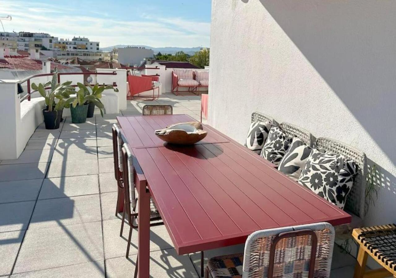 Апартаменты Groovy Caparica Gem With Large Sunny Terrace Кошта-да-Капарика Экстерьер фото