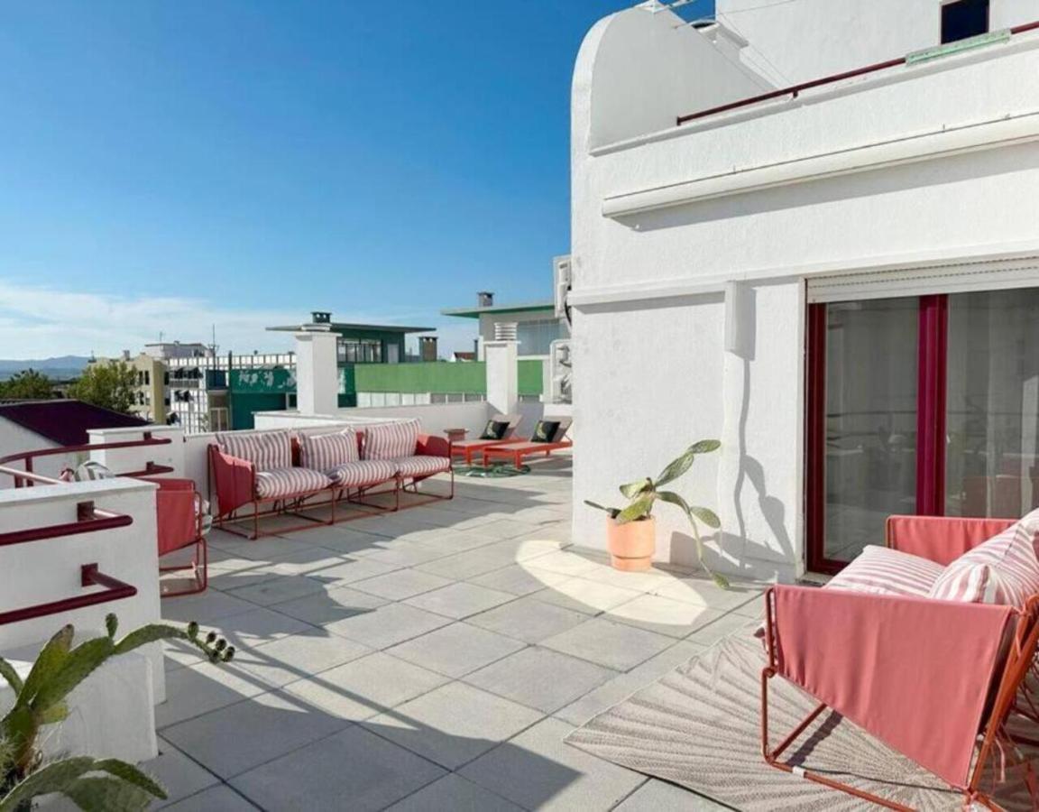 Апартаменты Groovy Caparica Gem With Large Sunny Terrace Кошта-да-Капарика Экстерьер фото